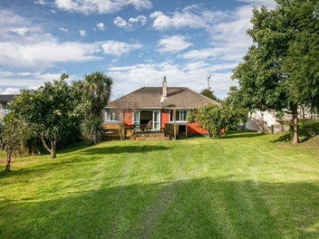 23 Cambridge Terrace, Kaiti, Gisborne