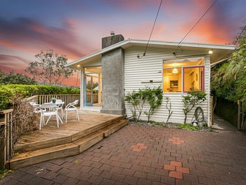 13 Orleans Street, Ngaio, Wellington