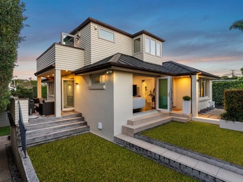 21 Westmere Park avenue, Westmere, Auckland