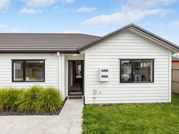 2/153 Gordonton Road, Puketaha, Hamilton