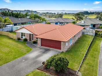 44 Alec Craig Way, Gulf Harbour, Whangaparaoa