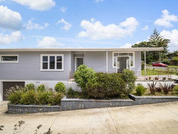 8 Nandana Drive, Glen Eden, Auckland