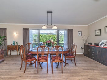23 St Laurent Way, Ohau, Levin