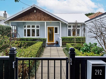 292 The Parade, Island Bay, Wellington
