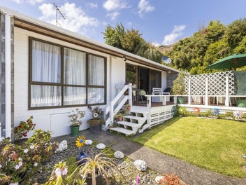 14A Ambury Place, Merrilands, New Plymouth