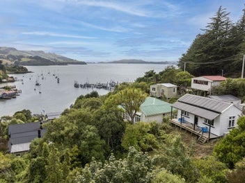 4 Harbour Terrace, Careys Bay, Port Chalmers