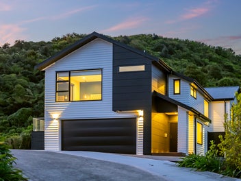 15A Winifred Way, Belmont, Lower Hutt
