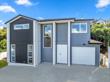 13A Cottam Grove, Northcross, Auckland