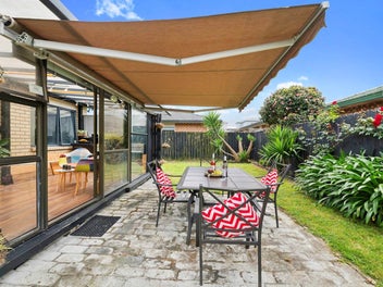100A Manuroa Road, Takanini, Auckland