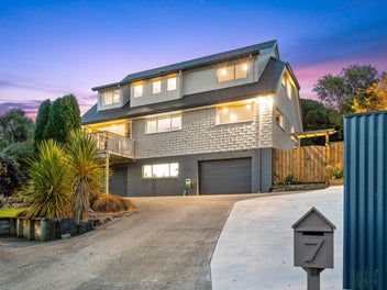 7 Queen Street, Brighton, Dunedin