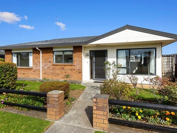 1/156 Carrington Street, Lower Vogeltown, New Plymouth