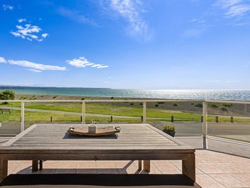 2 North Terrace, Westshore, Napier