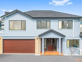 2B Spencer Road, Pinehill, Auckland