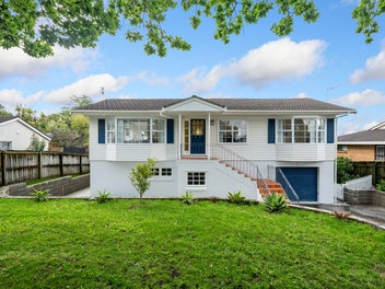 1/17 Sartors Avenue, Northcross, Auckland