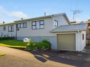 39 Dinsdale Road, Dinsdale, Hamilton