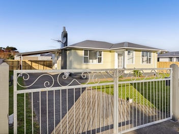 25 Grey Street, Normanby, Hawera