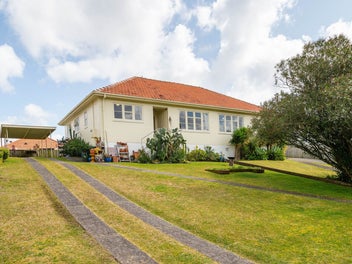 19 Plunket Terrace, Hamilton East, Hamilton