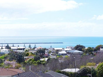 B/73 South Road, Blagdon, New Plymouth