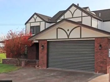 11 Country Lane, Western Heights, Hamilton