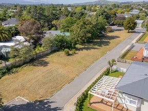 4 Hawkins Drive, Martinborough