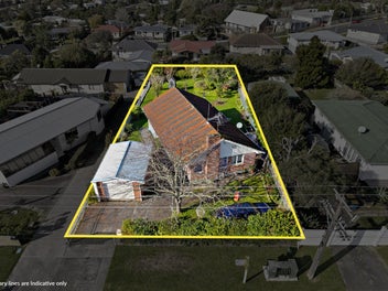 17 Tramway Road, Beach Haven, Auckland