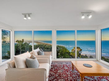 10A Panorama Road, Clifton, Christchurch