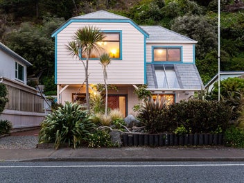 146 Breaker Bay Road, Breaker Bay, Wellington