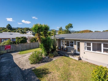 2/235 Annesbrook Drive, Wakatu, Nelson