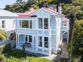 12 Fairview Crescent, Kelburn, Wellington