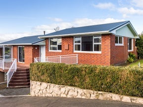 6 Hillcrest Street, Glen Avon, New Plymouth