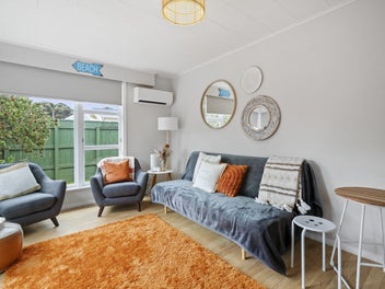 8/250 Muritai Road, Eastbourne, Lower Hutt