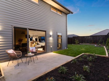 19 Te Rata Boulevard, Karaka, Papakura