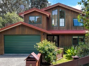 4 Woollams Road, Onetangi, Waiheke Island