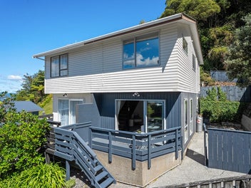85A Mulberry Street, Normandale, Lower Hutt