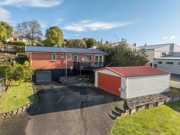 1 Bear Street, Tirau