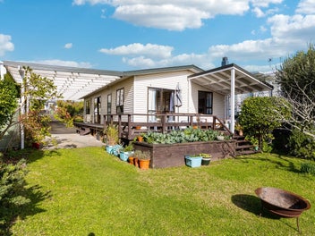 44 Mcintyre Road, Mangere Bridge, Auckland