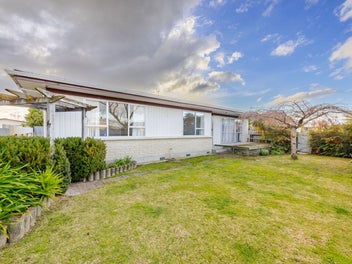 42 Columbus Crescent, Flaxmere, Hastings
