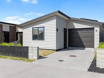 6 Pense Place, Papamoa, Papamoa