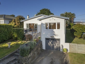 100 Mansels Road, Parkvale, Tauranga