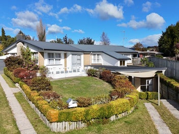 11 Pegasus Drive, Sunnybrook, Rotorua