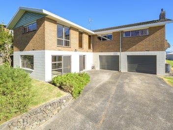 17 Upland Street, Brookfield, Tauranga