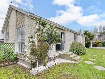 79 Maces Road, Bromley, Christchurch