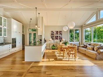 18 Harbour View Road, Northland, Wellington