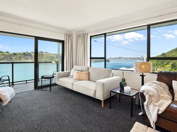 46 Adderley Terrace, Ravensbourne, Dunedin