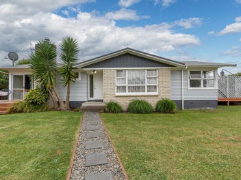 22 Joanna Place, Deanwell, Hamilton