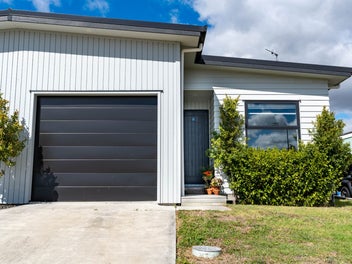 2/31 Russleigh Drive, Dinsdale, Hamilton