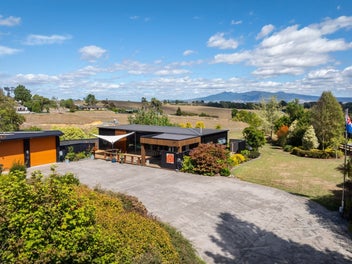 142 Koromatua Road, Ngahinapouri