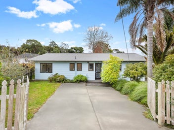 48A Brains Road, Kelston, Auckland