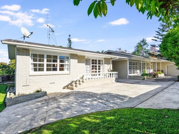 4 Balfour Crescent, Riverlea, Hamilton