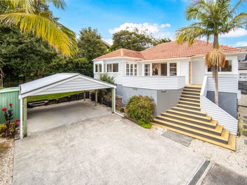 64 Heaphy Street, Blockhouse Bay, Auckland